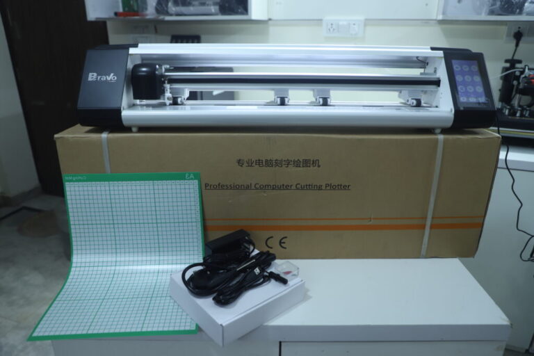 mobile and laptop skin cutting plotter