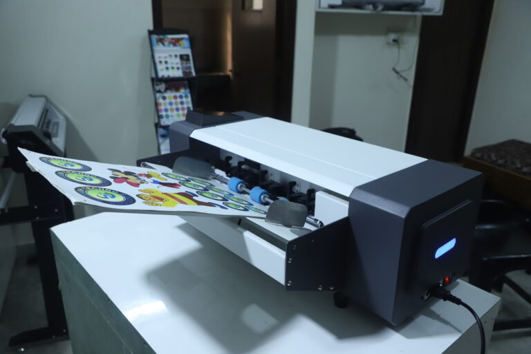 digital sheet cutting plotter